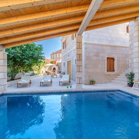 Luxury Stone Villa Nevija 2022 Private Villa Milna  Exteriér fotografie