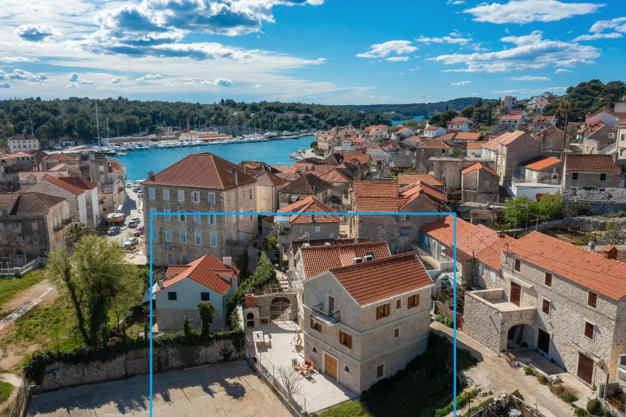 Luxury Stone Villa Nevija 2022 Private Villa Milna  Exteriér fotografie