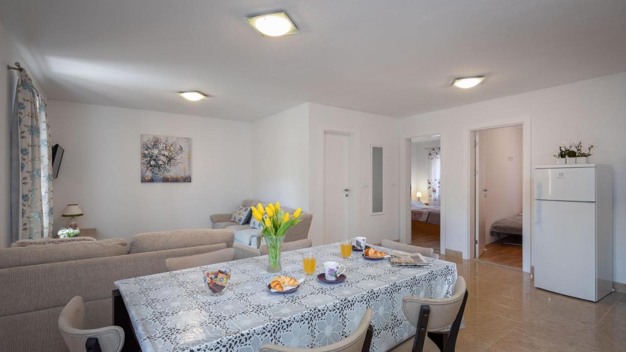 Luxury Stone Villa Nevija 2022 Private Villa Milna  Pokoj fotografie