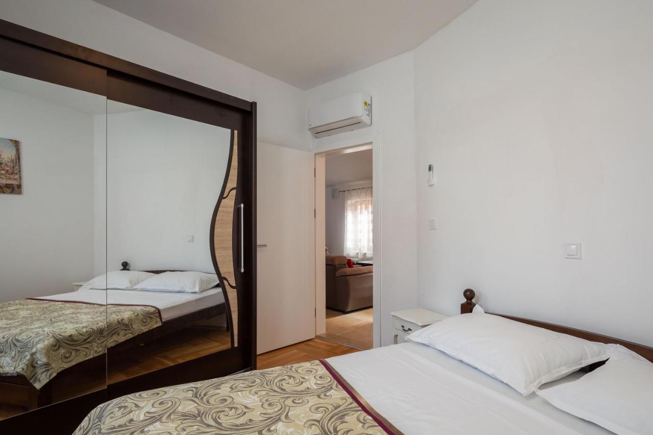 Luxury Stone Villa Nevija 2022 Private Villa Milna  Exteriér fotografie