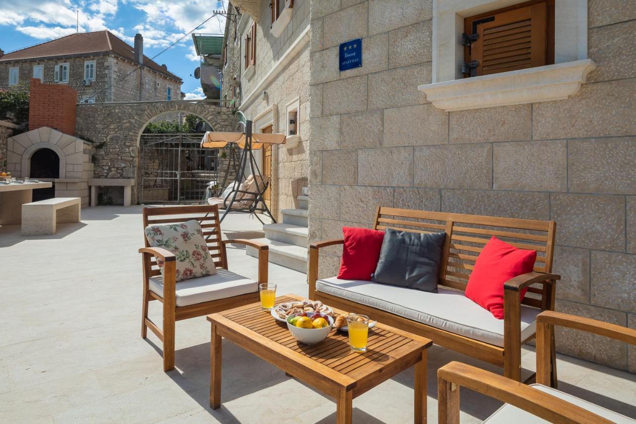 Luxury Stone Villa Nevija 2022 Private Villa Milna  Exteriér fotografie