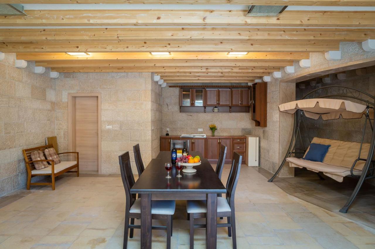 Luxury Stone Villa Nevija 2022 Private Villa Milna  Exteriér fotografie