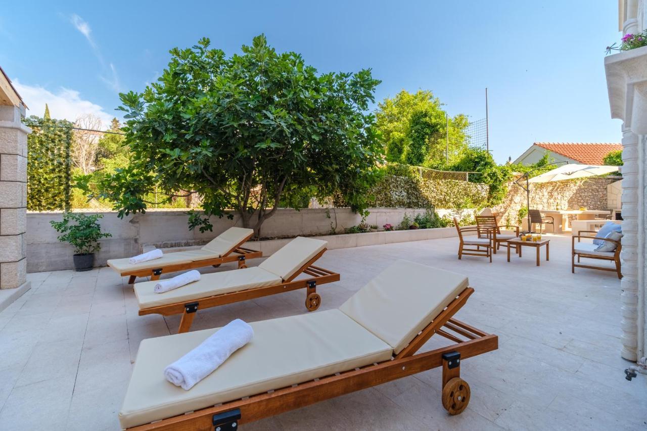 Luxury Stone Villa Nevija 2022 Private Villa Milna  Exteriér fotografie