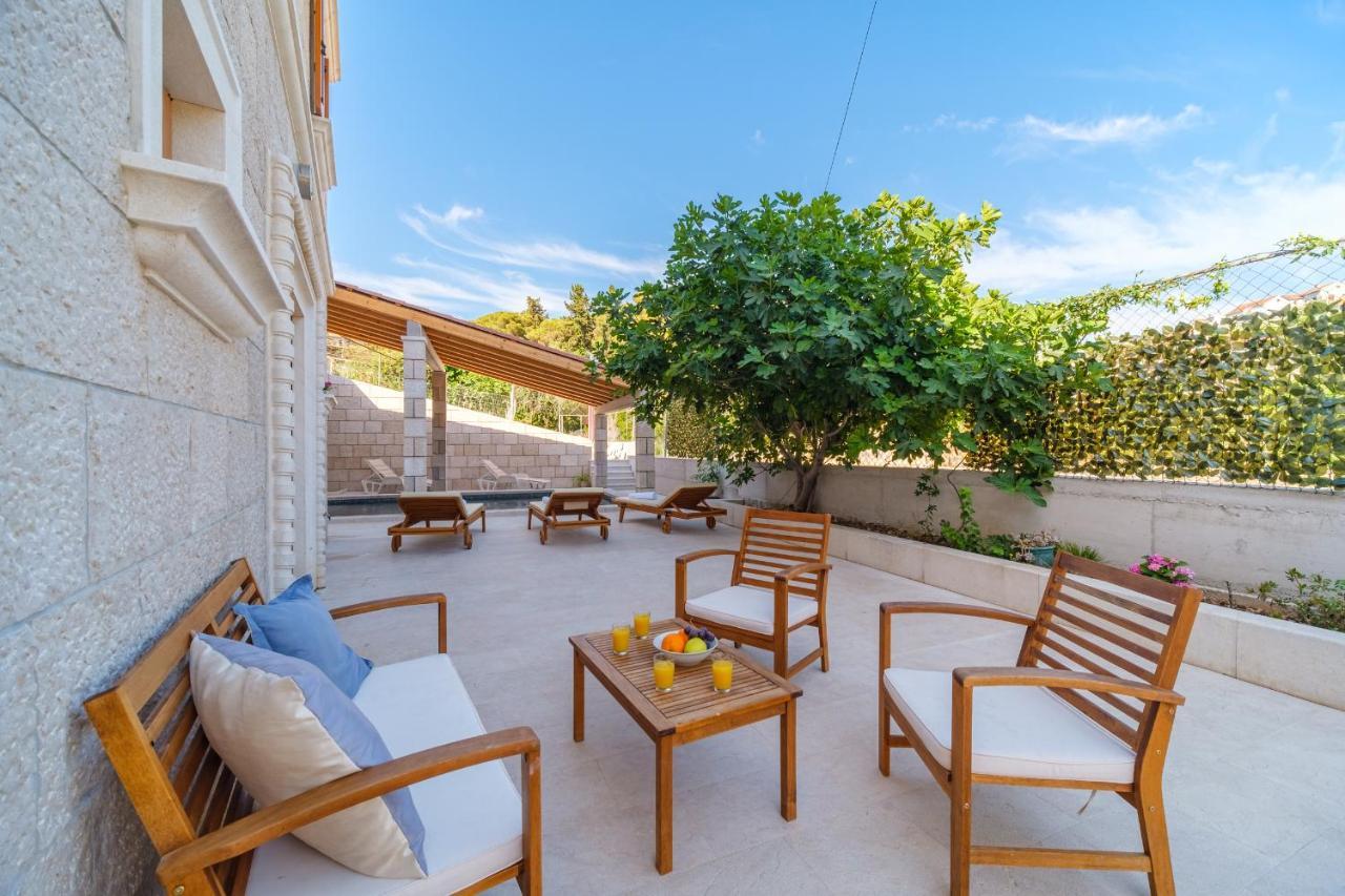 Luxury Stone Villa Nevija 2022 Private Villa Milna  Exteriér fotografie